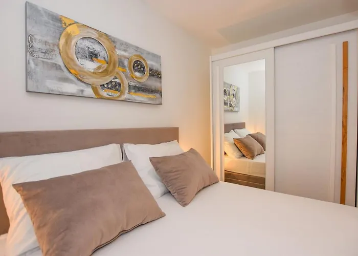 Apartamento Plazibat *