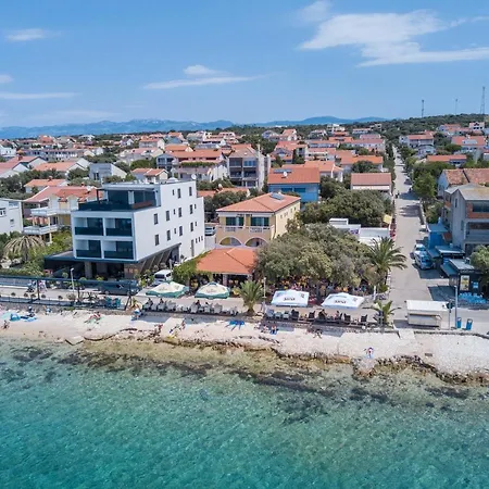 Plazibat Apartman