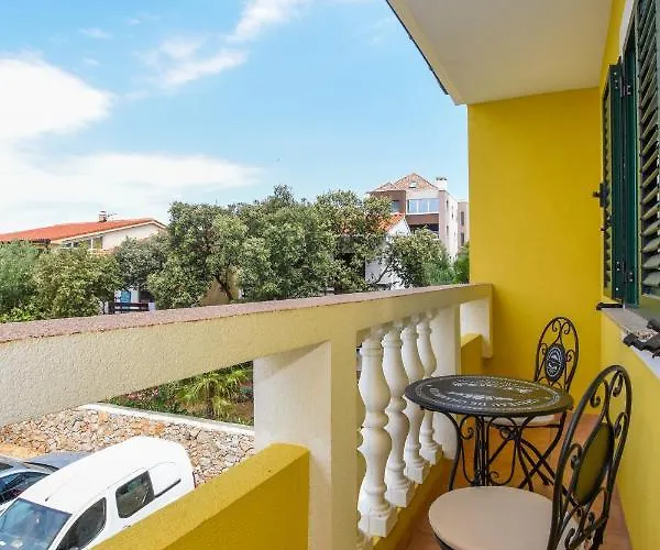 Apartman Plazibat *